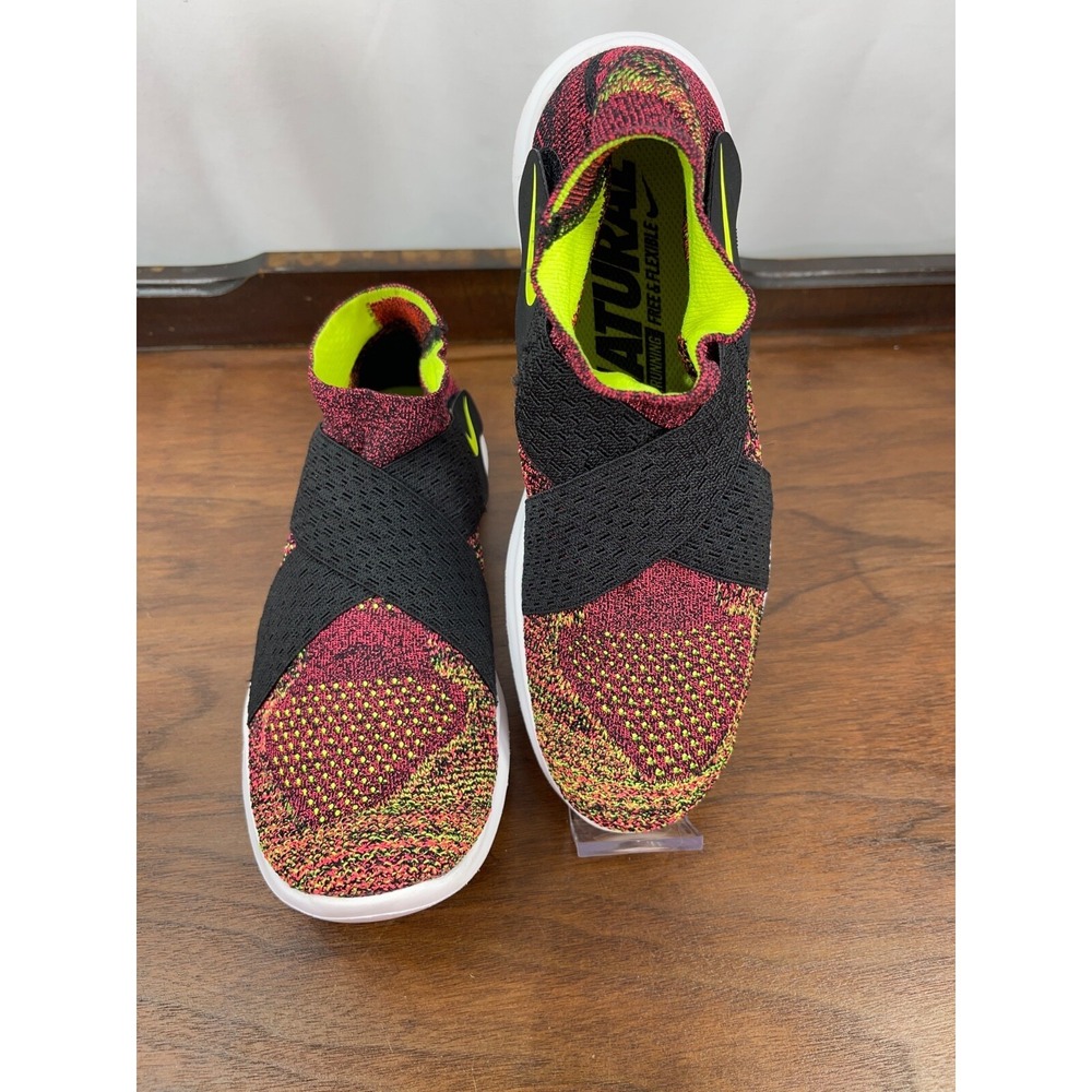 Flyknit Free Nike RN Motion Multicolor Running Shoe 880846-004 Women Size 7 EUC
